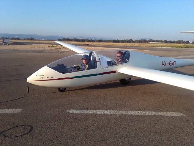 zeroG glider b4 parabolic flight